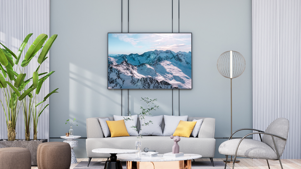 Frozen Peaks – Fine Art Alpen Fotografie | Kristallklare Winterlandschaft & Schneepanorama – Alpine Wandkunst in Blau