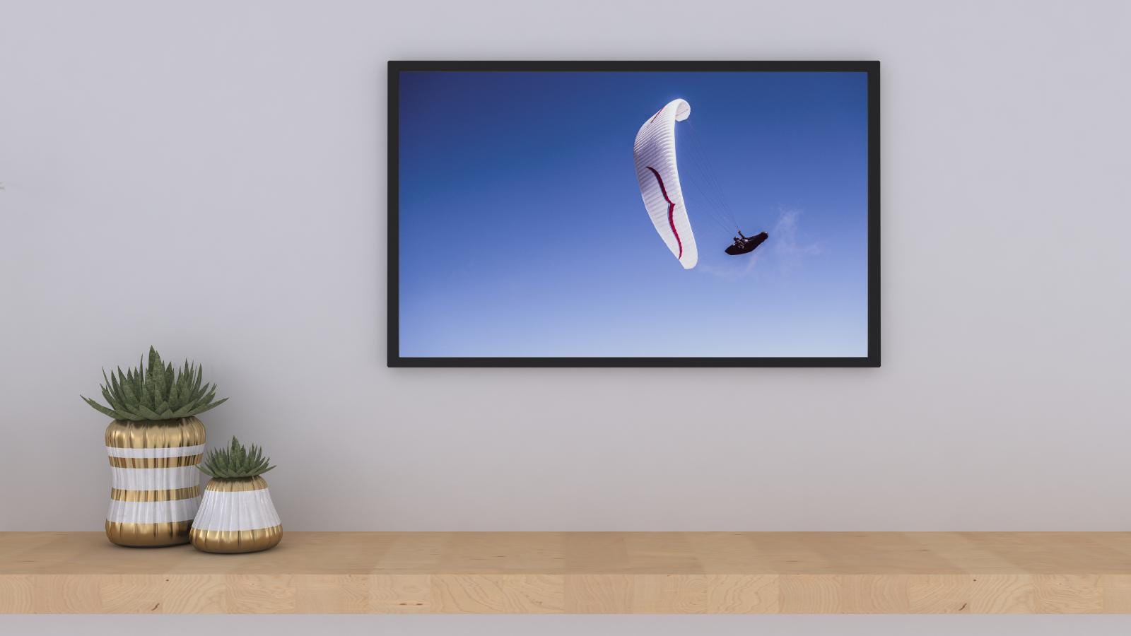 Paragliding Minimal Poster | Klarer Himmel & Freiheit | Weißer Gleitschirm Kunstprint | Moderne Wanddeko in Blau